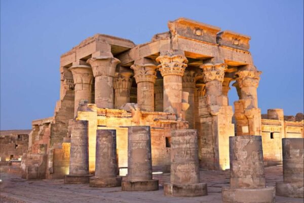 Egypt and Jordan Tour: 10 Days in Cairo, Nile Cruise, Petra, Jerash and Amman