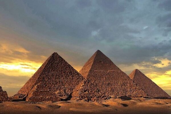 Luxury Egypt Tour : 8 Days Across Cairo, Aswan Nile Cruise and Luxor Temples