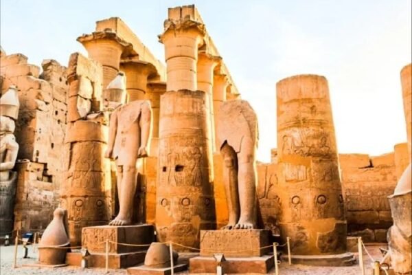 7-Day Cairo Pyramids, Aswan, Kom Ombo, Edfu and Luxor: Domestic Flight Egypt Tour